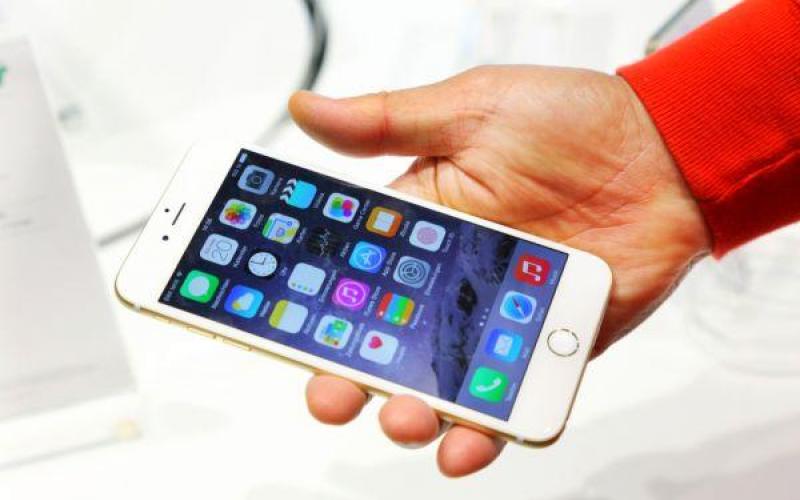Не работает сенсор на iPhone: причины, диагностика, ремонт Глючит экран на айфоне 5
